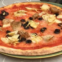 Vegan Pizza at Felice Ristorante Pizzeria in Lucca