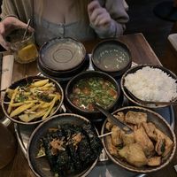 Le menu 1 et ses « feuilles de vigne » asiatiques   at Soy in Berlin