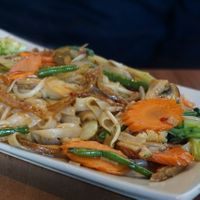 Fried noodles at Soy in Berlin