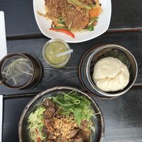 Lunch menus for less than 9€ incl. beverages at Soy in Berlin