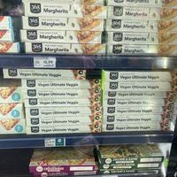 365 Own Store Brand - Vegan Ultimate Veggie 🍕 Spotted #Veganuary at Whole Foods Market in Dublin
