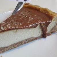 Vegan baked cheese cake at Pausenraum in Freiburg