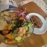 Bol et cookie vegan at Le Bichat in Paris