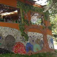 front of the building at Paz y Flora - Soda Passiflora in Monteverde