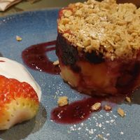 Crumble de manzana at BodhiGreen Vegetariano in Alicante