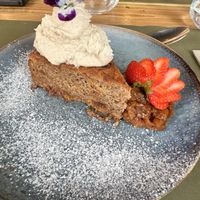 Tarta de zanahoria vegana   at BodhiGreen Vegetariano in Alicante