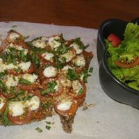 Raw Vegan Pizza at Smoothie Shop in Jimbaran