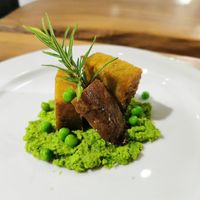 Seitan su crema di piselli at Lord Bio in Macerata