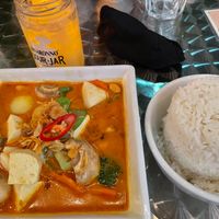 Vegan Massaman curry at Sabai Sabai in Toronto