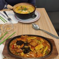 "poulet" à la plancha et mijoté at Vege Saveurs in Paris