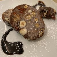 Salame di cioccolato fondente con nocciole, biscotti e bacche di goji 😍 at Pizzeria Gardesana in Bussolengo