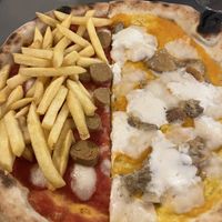 Lucia+Patatine&ZuccottaVegan  at Pizzeria Gardesana in Bussolengo