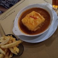 Tempeh option at Francesinhas Al Forno da Baixa in Porto