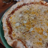 4 cheese pizza at Francesinhas Al Forno da Baixa in Porto