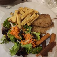 Seitan delicioso at Francesinhas Al Forno da Baixa in Porto