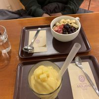 Creamy smoothie sub soy milk and acai bowl at Mauloa Acai and Cafe in Osaka