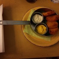 Vegan chicken nuggets at Buddy VEGGY in Rome