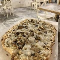 Pizza Tartufata  at Buddy VEGGY in Rome