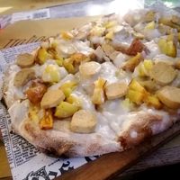 Wurstel Pizza (sausage and potato) at Buddy VEGGY in Rome