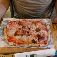 Pizza Amatriciana at Buddy VEGGY in Rome