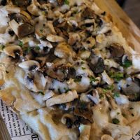 Mushroom and truffle pizza at Buddy VEGGY in Rome