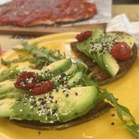 Bruschetta con avocado  at Buddy VEGGY in Rome