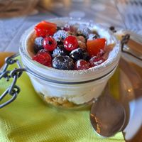 Vegan 'cheesecake' with fresh berries at Buddy VEGGY in Rome