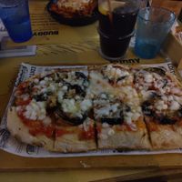 Pinsa at Buddy VEGGY in Rome