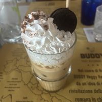 Iced latte with cream  at Buddy VEGGY in Rome