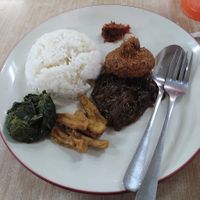 Nasi Campur Rendang at Pagoda Vegetarian in Surabaya