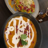 Avocado toast & Daal soup   at roots - Lintheschergasse in Zurich