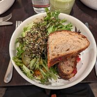 sourdough toastie & greens at roots - Lintheschergasse in Zurich