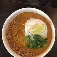 Tikka masala bowl  at roots - Lintheschergasse in Zurich