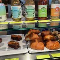   at roots - Lintheschergasse in Zurich