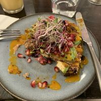 Amazing avocado toast?  at roots - Lintheschergasse in Zurich
