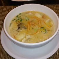 Kokos-Limetten-Suppe at Savory Chay in Berlin