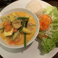 Mango curry with tofu at Savory Chay in Berlin