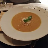 vegan banana ginger soup with almonds and sesame at Ratsstuben in Goslar