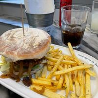 Portobello burger with caramelised onion at Hamburgueria do Bairro - Abarracamento in Lisbon