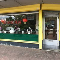 from outside at De Oude Plek in Rotterdam