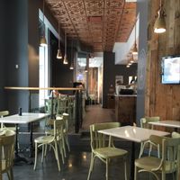 nice atmosphere at Copper Branch - 600 Maisonneuve W/O in Montreal