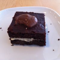 chocolate cake without sugar at Miobio in Valencia