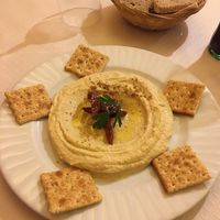 Hummus at Vegaviana in Madrid