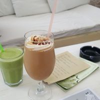 Green Smoothie & latte Macchiato at Art of Raw at The Garden Lounge in Zadar