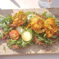 Broodje hummus at SEM Sla En Meer in Amersfoort