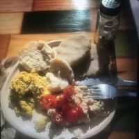 Pedí arepas con tofu y humus at Veganius in Buenos Aires