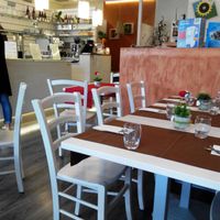 Inside at Bio Essere in Arco