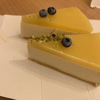 Vegan ‚Mango Cheesecake‘   at Bio Essere in Arco