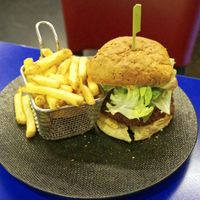 Vegan burger at Stars n Bars in 
