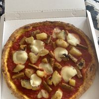   at Pizzeria La Garganica in Bologna